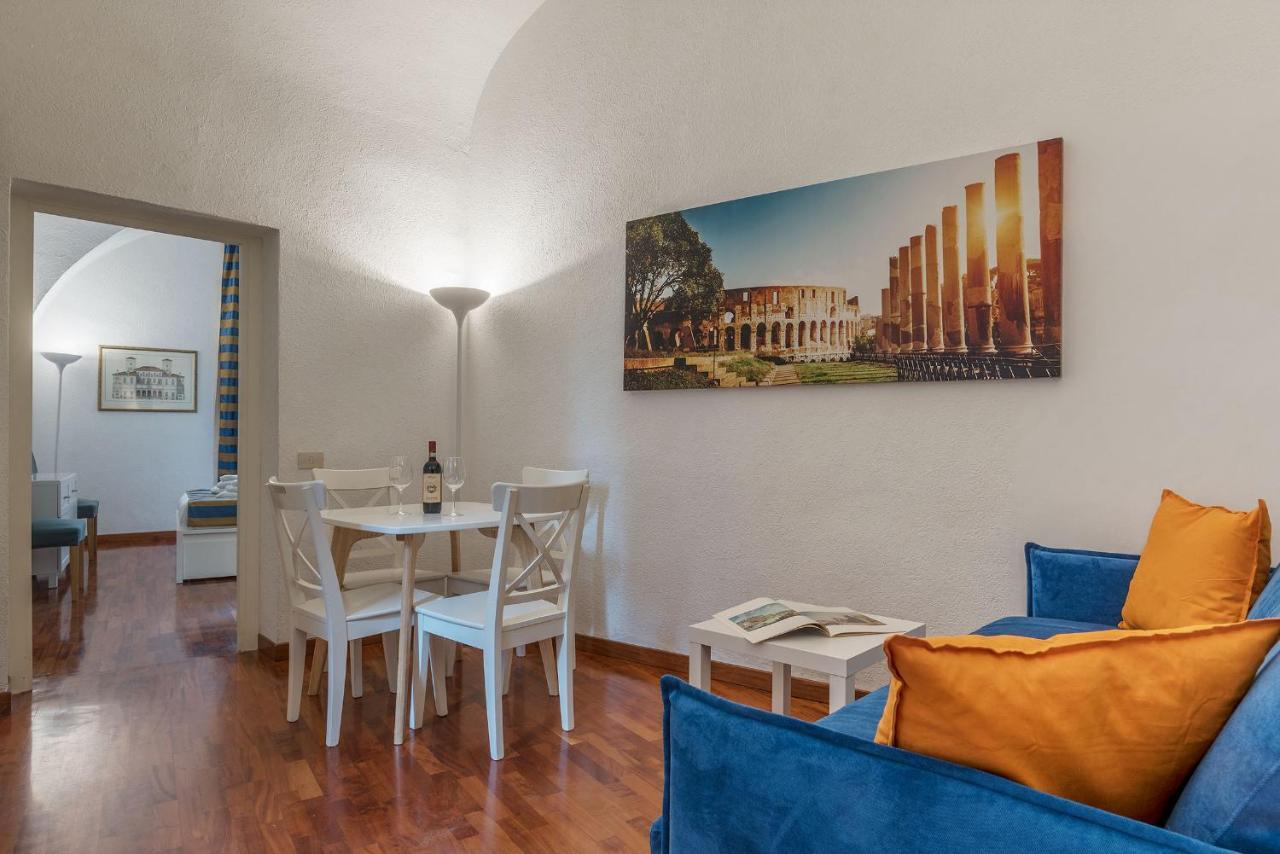 Cs Piazza Venezia Apartment روما المظهر الخارجي الصورة